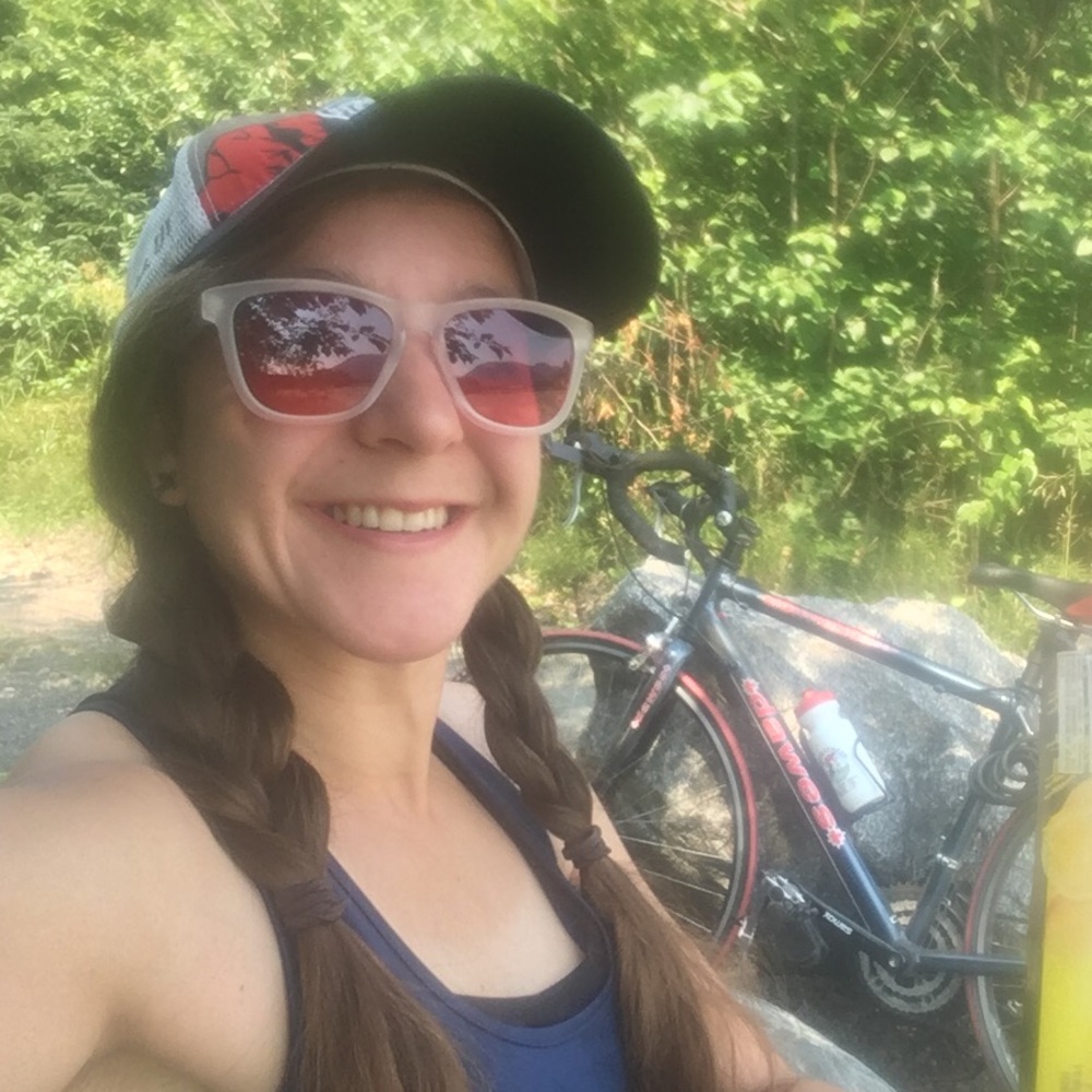 Meet your Posher, Alli